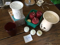 Lot kaarsen + - afbeelding 1 van  2