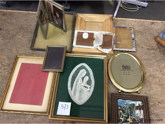 Lot kaders - afbeelding 1 van  3