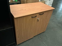 Lot kantoor bureau en kasten - afbeelding 6 van  7