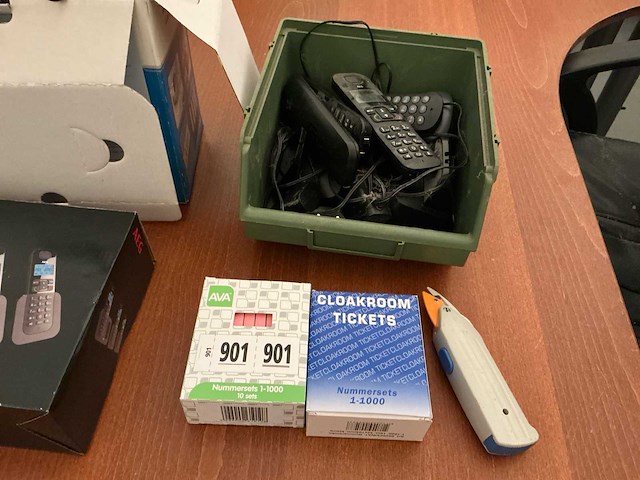 Lot kantoormateriaal - afbeelding 3 van  4