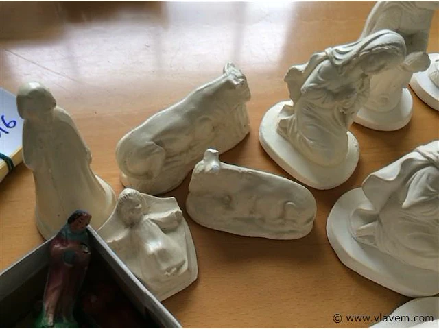Lot kerstfiguren - afbeelding 4 van  5