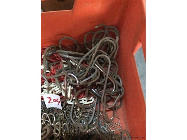 Lot kettingen en haken - afbeelding 2 van  2