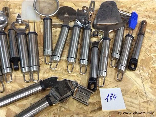 Lot keukenmateriaal divers - afbeelding 3 van  3