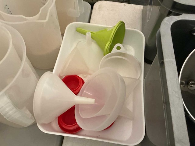 Lot keukenmateriaal - afbeelding 8 van  9