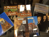 Lot kunstboeken musea - afbeelding 1 van  3