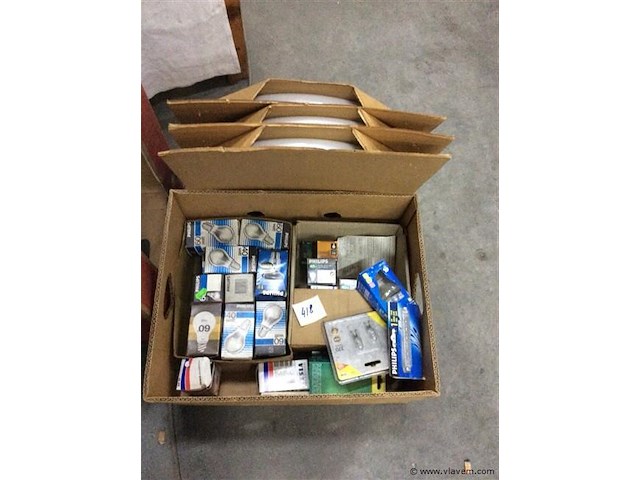 Lot lampen - afbeelding 1 van  4