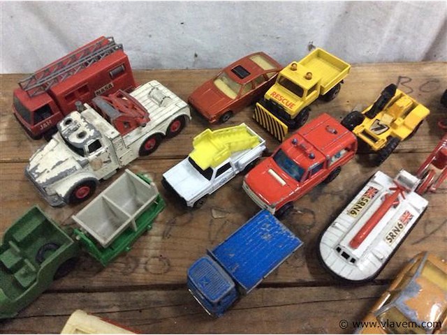 Lot miniatuur auto's - afbeelding 2 van  3