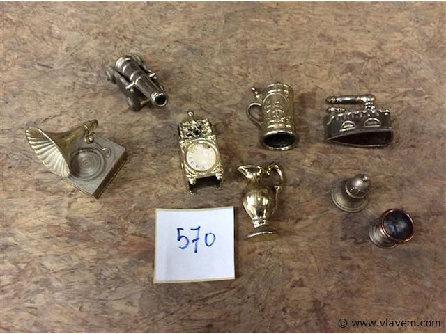 Lot miniatuurtjes - afbeelding 1 van  3