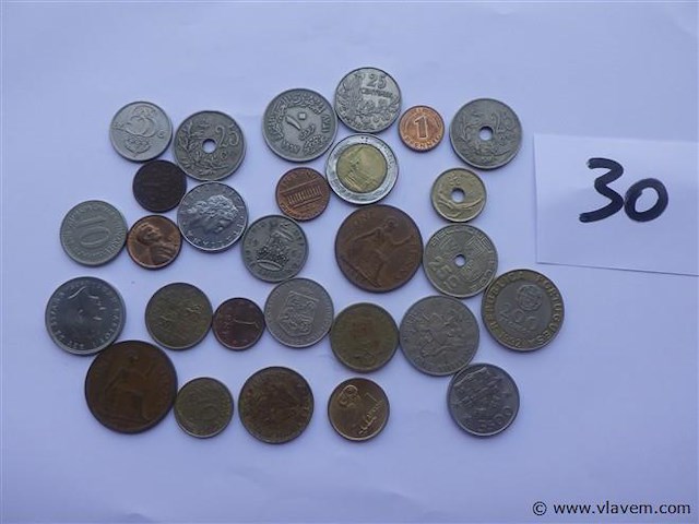 Lot munten divers - afbeelding 1 van  3