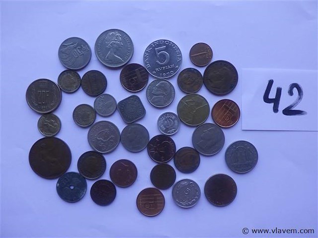 Lot munten divers - afbeelding 1 van  2