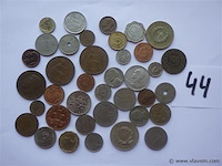 Lot munten divers - afbeelding 1 van  3