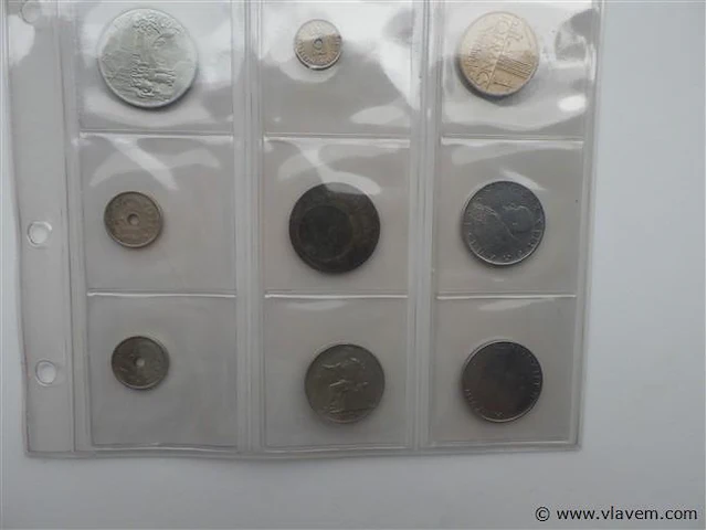 Lot munten en penningen waaronder vaticaan - afbeelding 3 van  3