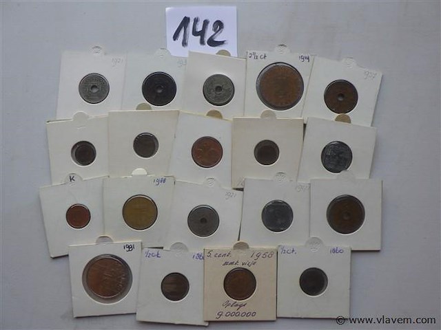 Lot munten in kartonhouders - afbeelding 1 van  3