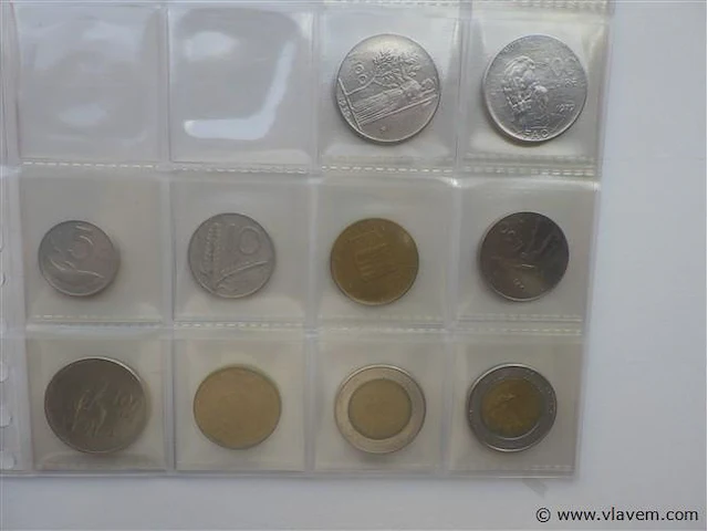 Lot munten uit italië - afbeelding 2 van  4