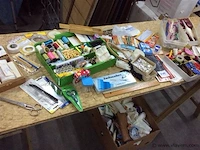 Lot naaigerief in box