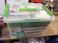 Lot naaigerief in box - afbeelding 5 van  5