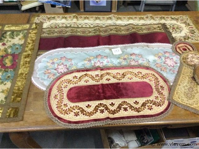 Lot nappen - afbeelding 1 van  3