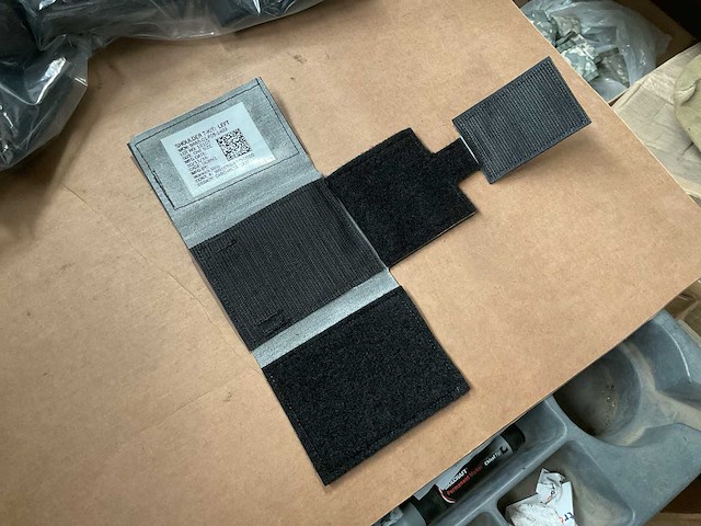 Lot of left shoulder strap t-kits - afbeelding 2 van  5