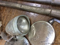 Lot oud fietsmateriaal + - afbeelding 2 van  3