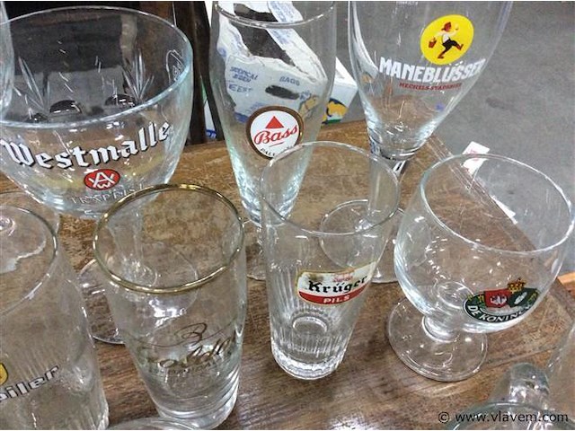 Lot oude bierglazen - afbeelding 3 van  4