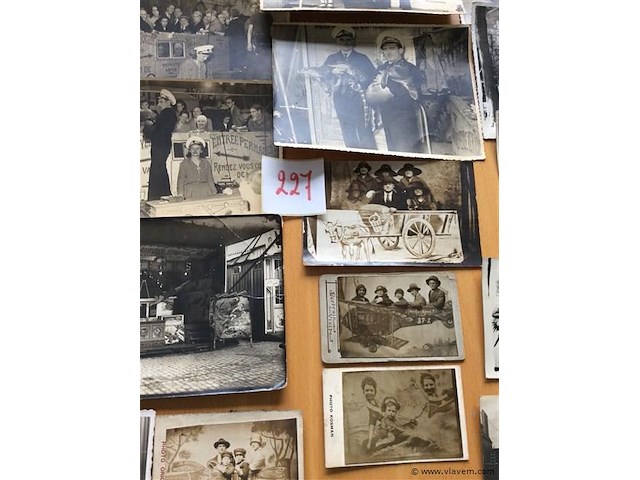 Lot oude foto's circus/kermis - afbeelding 5 van  6