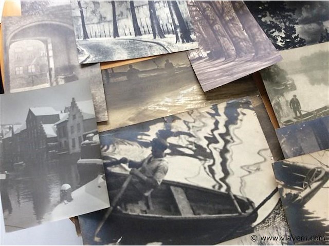 Lot oude foto's - afbeelding 2 van  4
