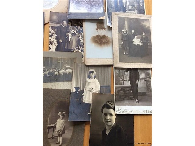 Lot oude foto's - afbeelding 4 van  4