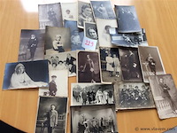 Lot oude foto's - afbeelding 1 van  4