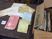 Lot papieren diverse auto's