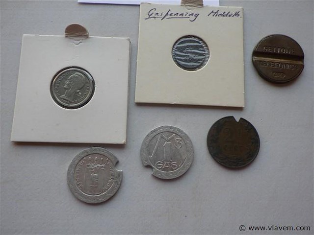 Lot penningen oa gasmunten - afbeelding 2 van  4