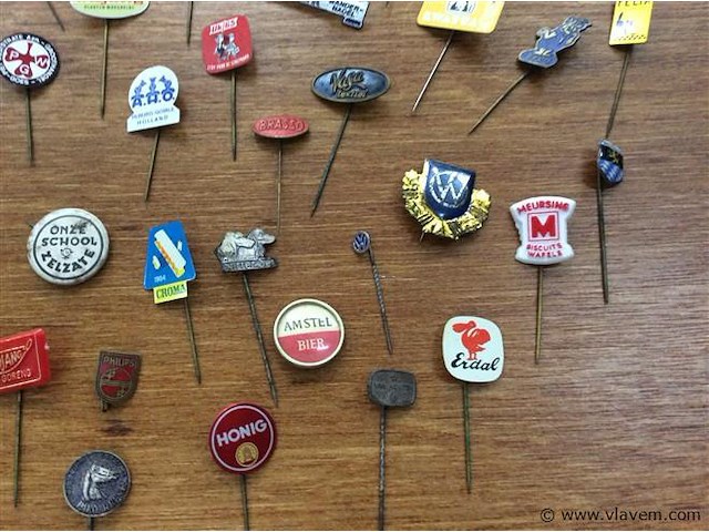 Lot pins - afbeelding 3 van  4
