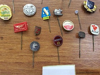 Lot pins - afbeelding 4 van  4