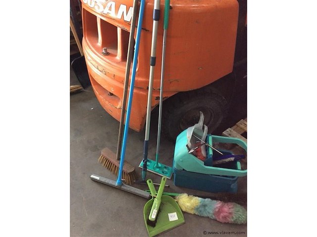 Lot poets benodigdheden - afbeelding 2 van  3