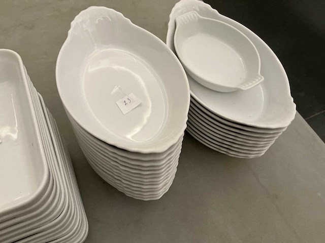 Lot porseleinen bordjes en kommetjes - afbeelding 5 van  5