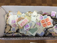 Lot postzegels - afbeelding 2 van  2