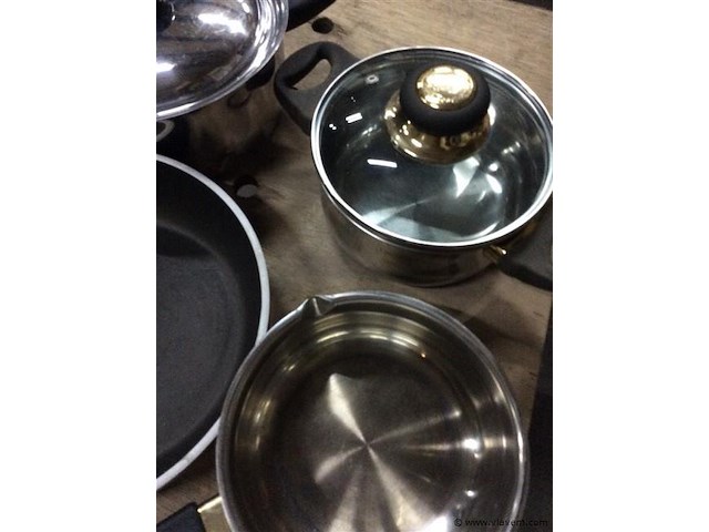 Lot potten en pannen - afbeelding 2 van  2