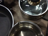 Lot potten en pannen - afbeelding 2 van  2