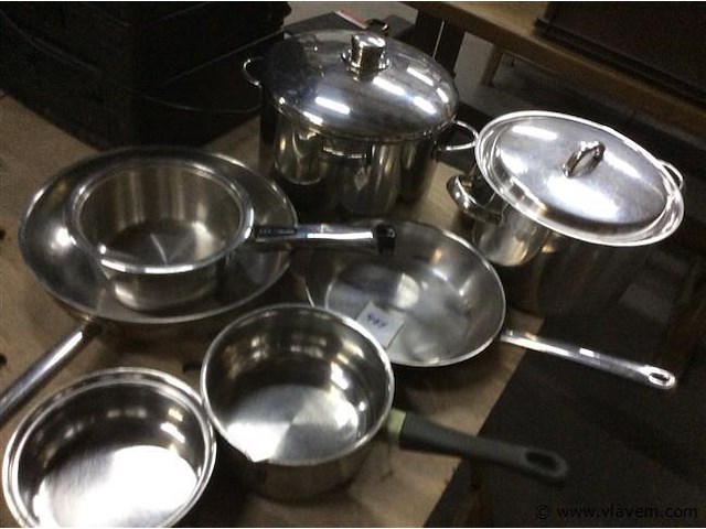 Lot potten en pannen - afbeelding 1 van  3