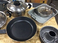 Lot potten en pannen - afbeelding 2 van  2