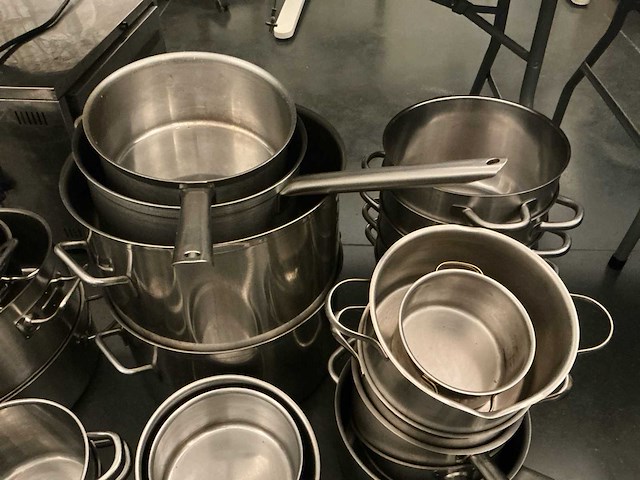 Lot potten pannen - afbeelding 3 van  6