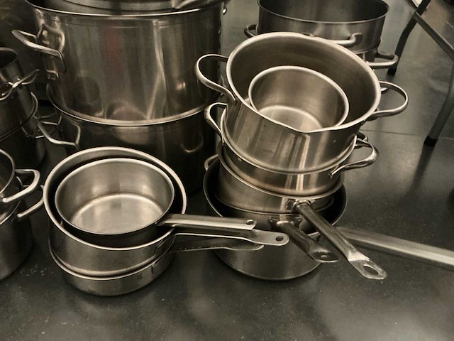 Lot potten pannen - afbeelding 4 van  6