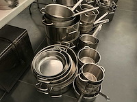 Lot potten pannen - afbeelding 6 van  6
