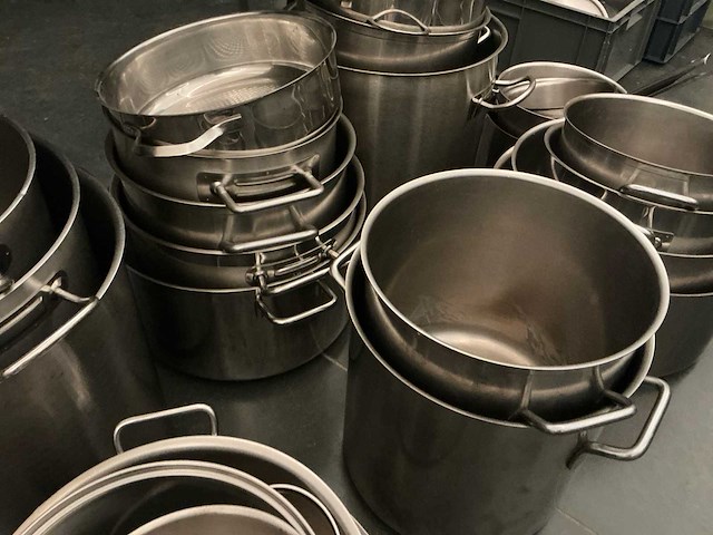 Lot potten pannen - afbeelding 5 van  8