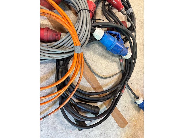 Lot power flow cables - afbeelding 2 van  4