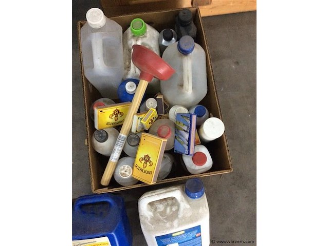 Lot producten + - afbeelding 2 van  3