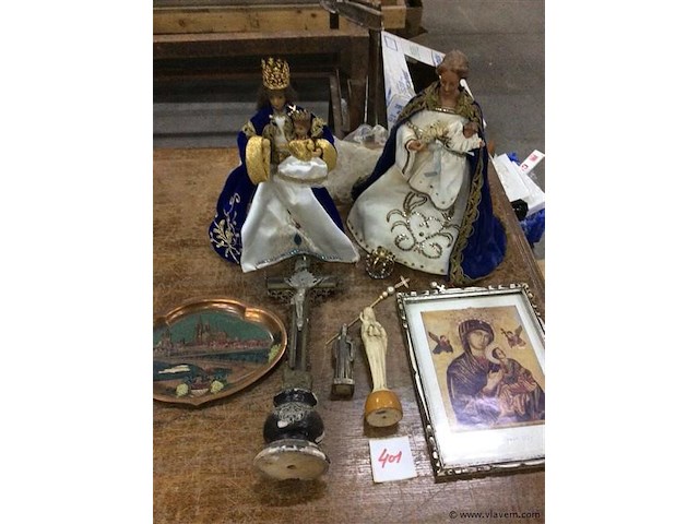 Lot religieuze items - afbeelding 1 van  3