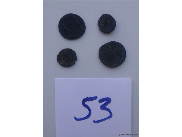 Lot romeinse munten constantijn - afbeelding 1 van  5
