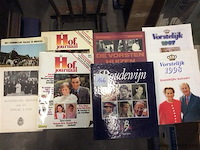 Lot royals - afbeelding 1 van  3