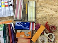 Lot schrijfbenodigdheden / verf - afbeelding 4 van  4