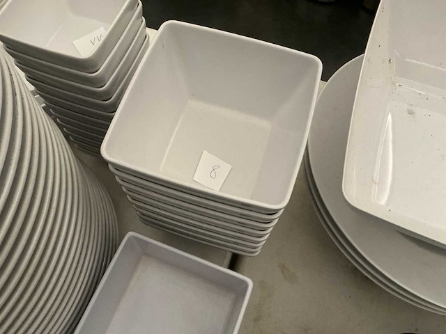 Lot serveer kommen en schalen - afbeelding 2 van  18